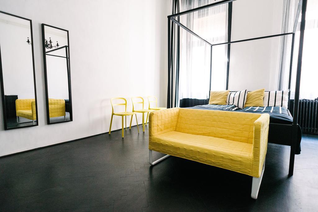 D.Five Stylish Apartment On Vaci Street Budapest Eksteriør billede