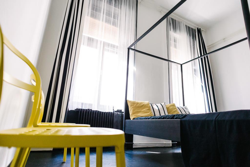 D.Five Stylish Apartment On Vaci Street Budapest Eksteriør billede